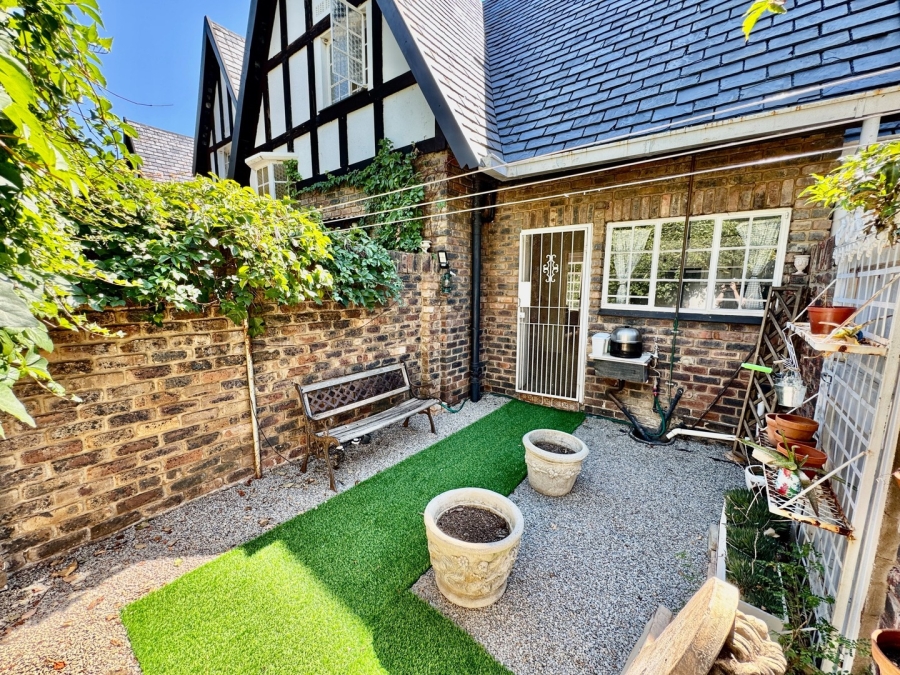 3 Bedroom Property for Sale in Grimbeeck Park North West